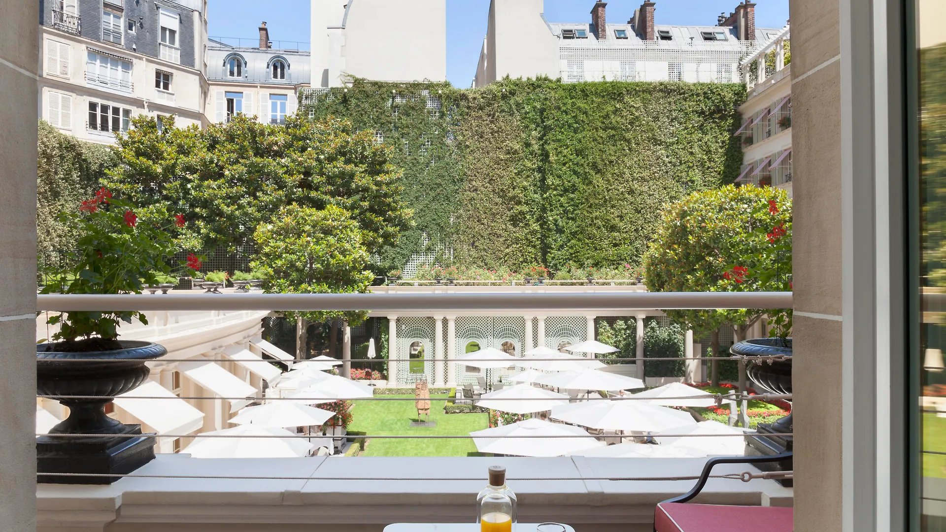 Le Bristol - An Oetker Collection 5* Paris