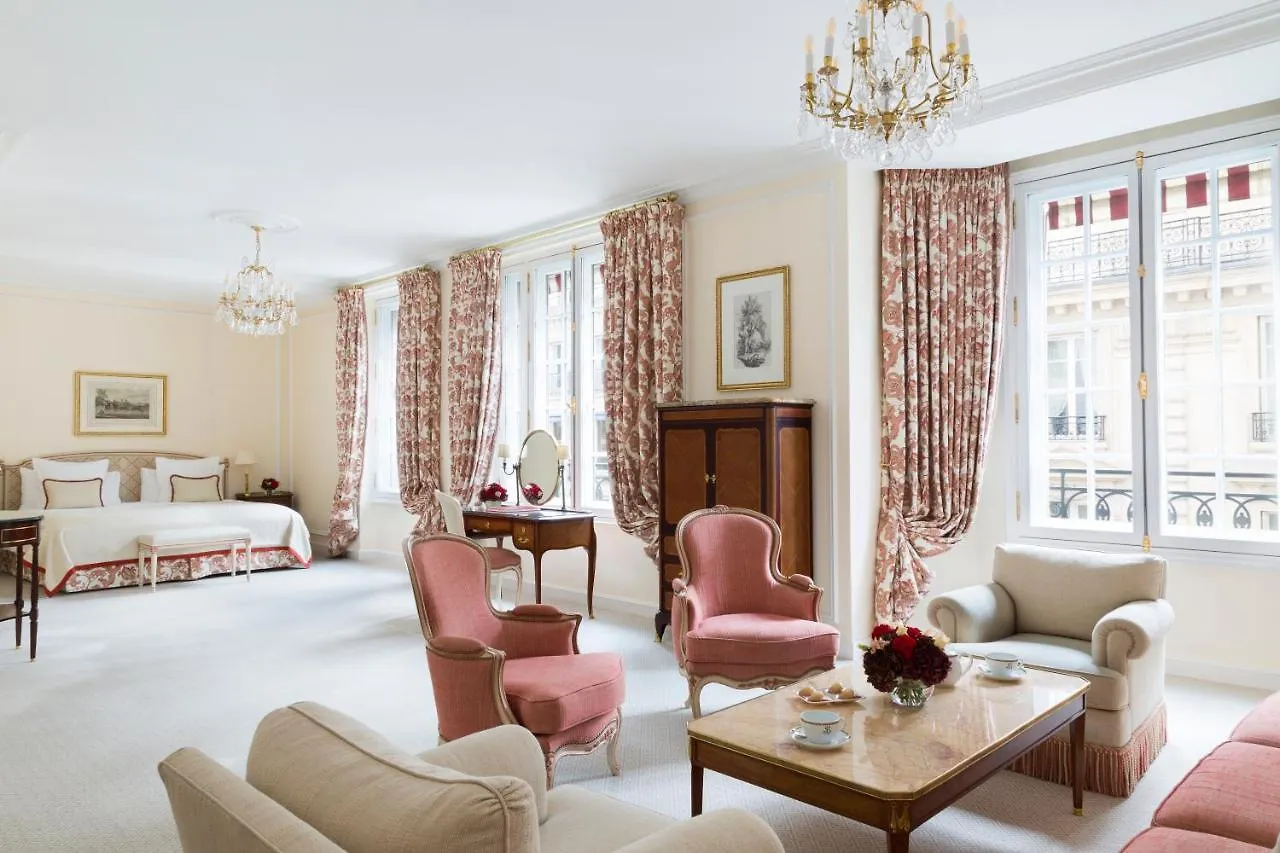 Otel Le Bristol Paris, Oetker